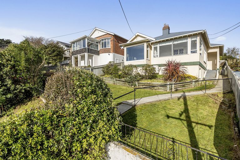 Photo of property in 10 Highcliff Road, Andersons Bay, Dunedin, 9013