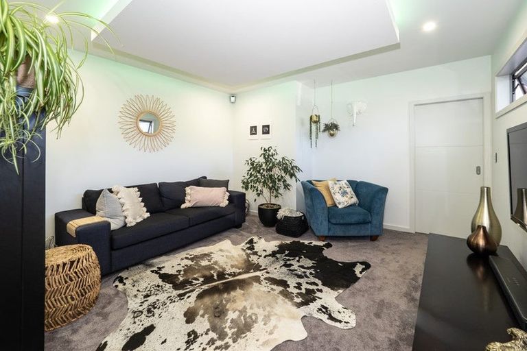 Photo of property in 12 Kelburn Place, Tinwald, Ashburton, 7700