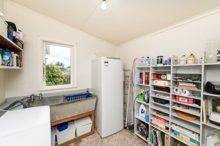 Photo of property in 35 Stewart Crescent, Hokowhitu, Palmerston North, 4410