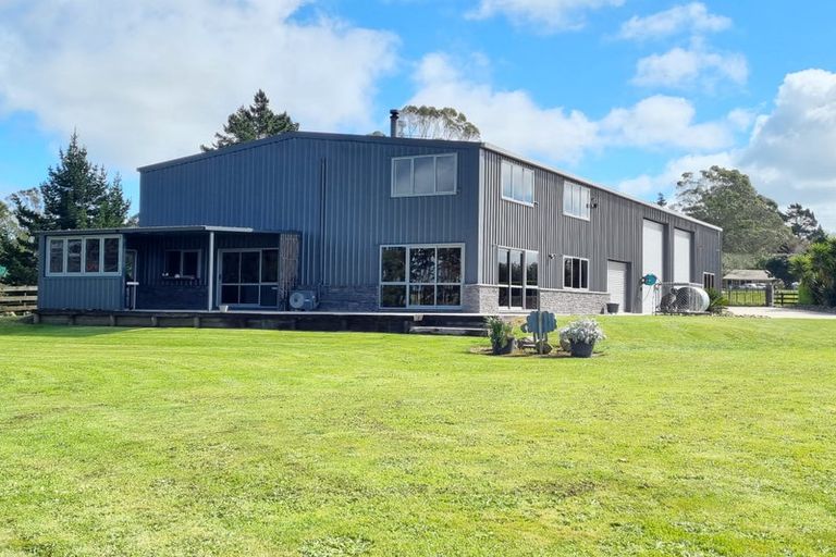 Photo of property in 40 Hunter Road, Pukekawa, Tuakau, 2696
