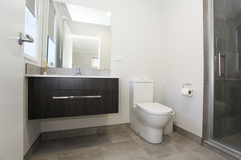 Photo of property in 4 Mccorquindale Drive, Flagstaff, Hamilton, 3210