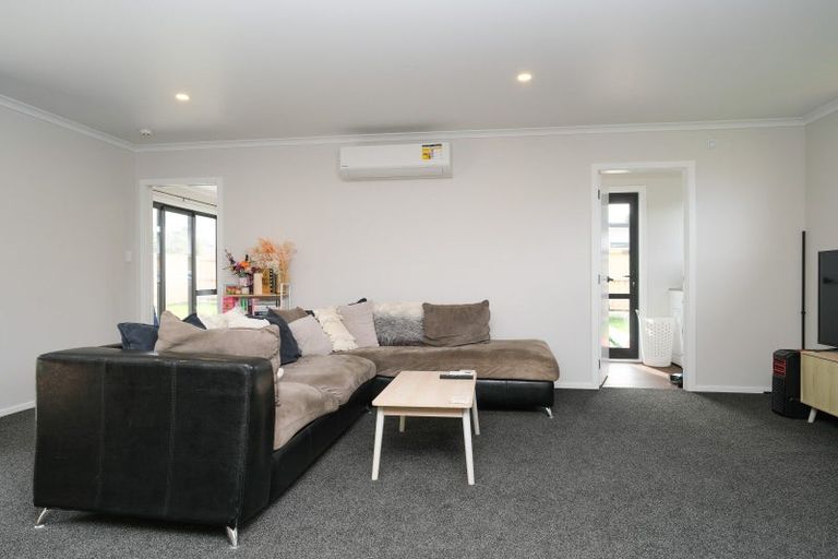 Photo of property in 4 Gibson Place, Dannevirke, 4930