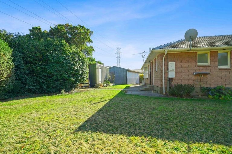Photo of property in 79 Boston Avenue, Hornby, Christchurch, 8042