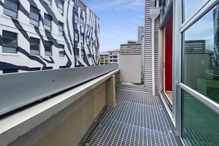 Photo of property in Hb Apartments, 1/3 Holland Street, Te Aro, Wellington, 6011