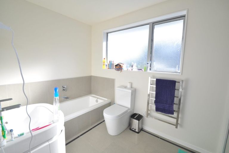 Photo of property in 79 Percy Dyett Drive, Karori, Wellington, 6012