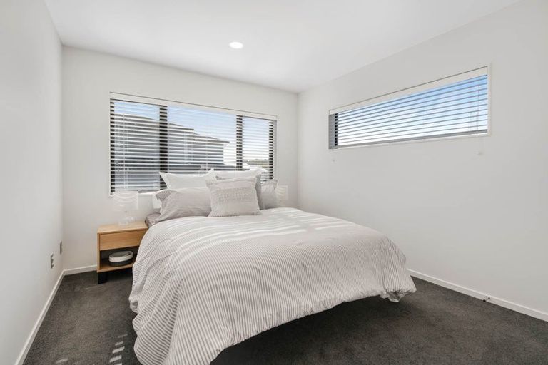 Photo of property in 10 Grover Street, Orewa, 0931