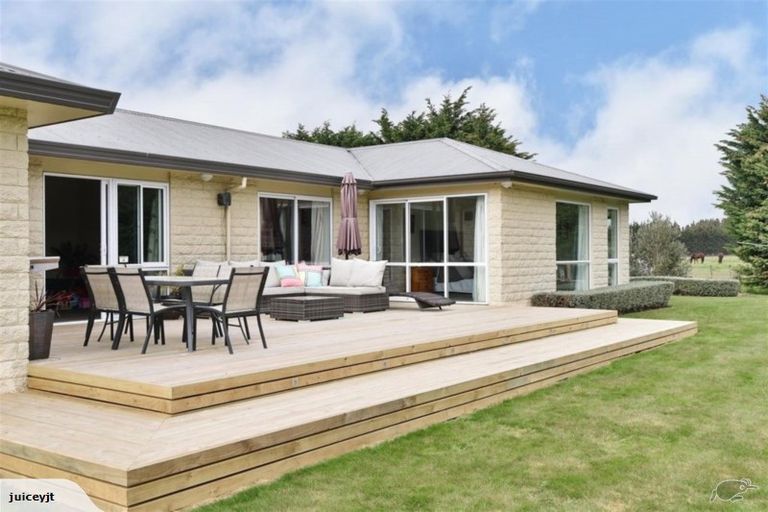 Photo of property in 703 Robinsons Road, Rolleston, Christchurch, 7678