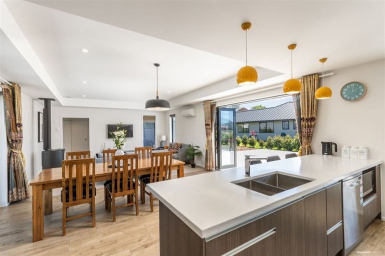 Photo of property in 2 Batsford Lane, Lower Shotover, Queenstown, 9371