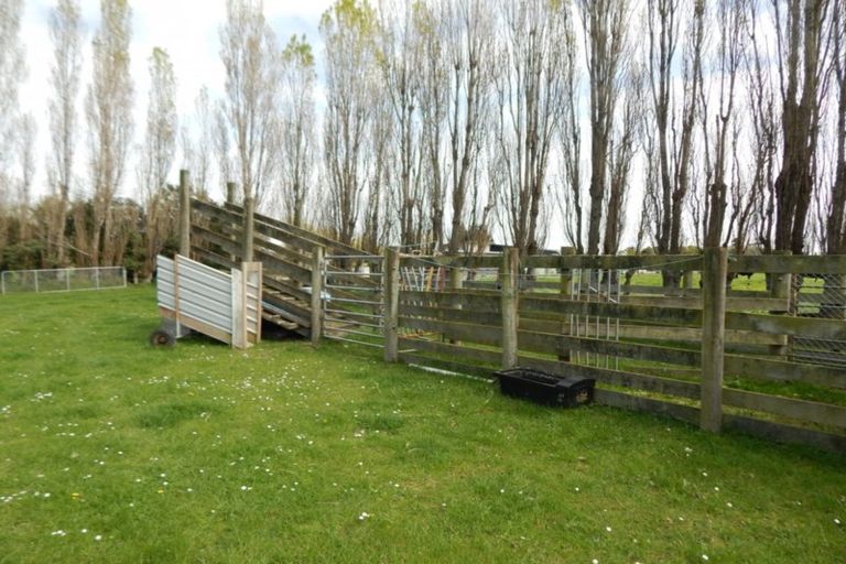 Photo of property in 24 Levels Store Road, Levels Valley, Timaru, 7975