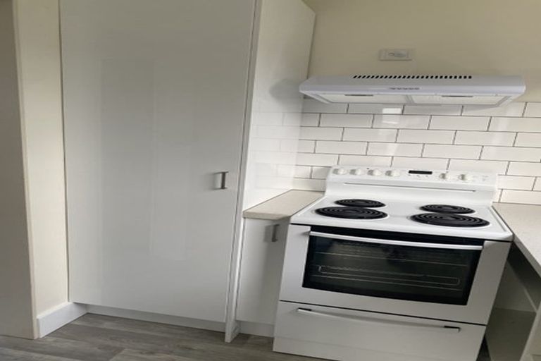 Photo of property in 15 South Avenue, Kaukapakapa, 0871