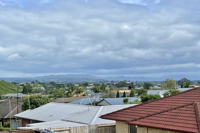 Photo of property in 30 Kestrel Avenue, Welcome Bay, Tauranga, 3112
