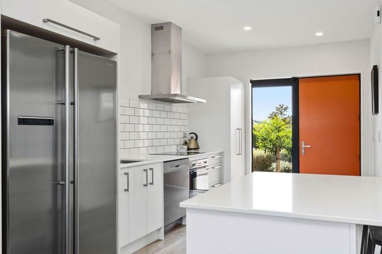 Photo of property in 63 Caulfield Avenue, Halswell, Christchurch, 8025