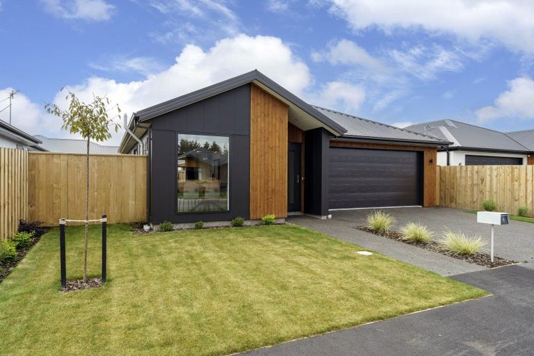 Photo of property in 9 Dallimore Drive, Belfast, Christchurch, 8051