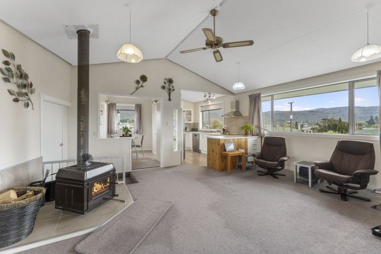 Photo of property in 11 Royal Terrace, Alexandra, 9320