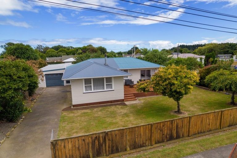 Photo of property in 24 Hunter Street, Normanby, Hawera, 4614