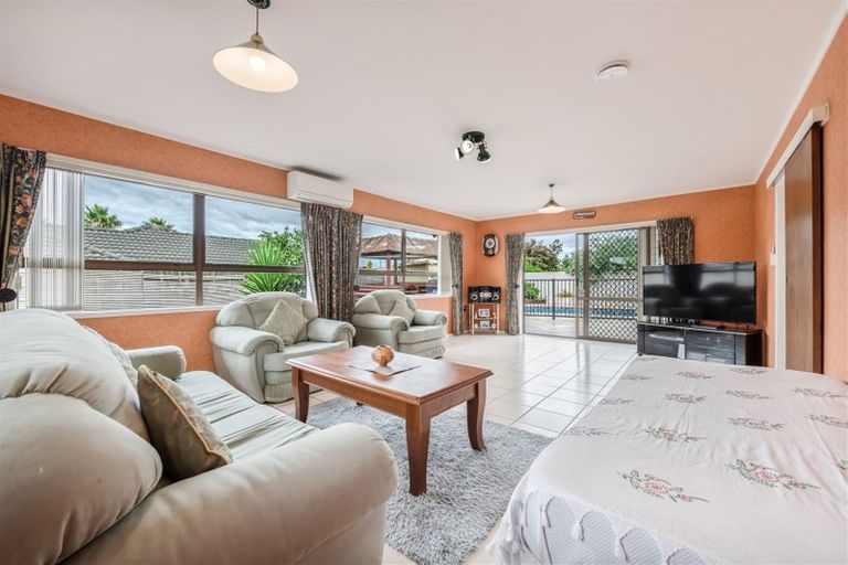 Photo of property in 13 Pukeko Place, Papatoetoe, Auckland, 2025