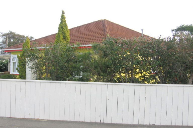 Photo of property in 49 Mudie Street, Alicetown, Lower Hutt, 5010