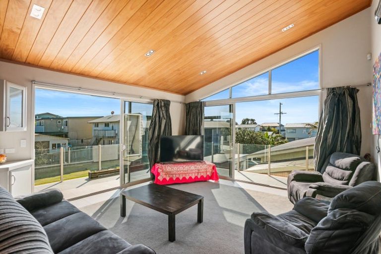 Photo of property in 264a Seaforth Road, Waihi Beach, 3611