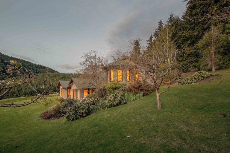 Photo of property in 515 Mount Barker Road, Wanaka, 9382