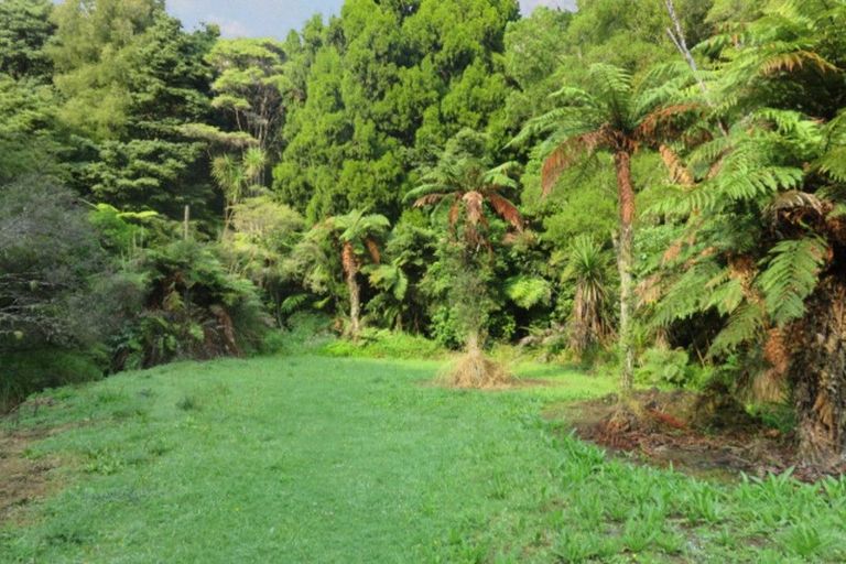 Photo of property in 950 Matakana Valley Road, Whangaripo, Wellsford, 0972