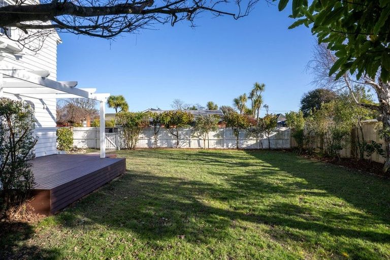 Photo of property in 8 Bradshaw Terrace, Riccarton, Christchurch, 8011