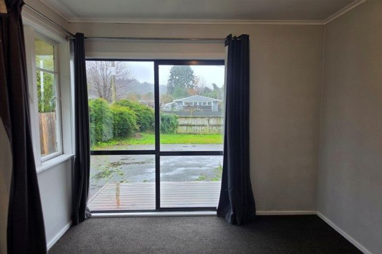 Photo of property in 40 Fairview Road, Western Heights, Rotorua, 3015
