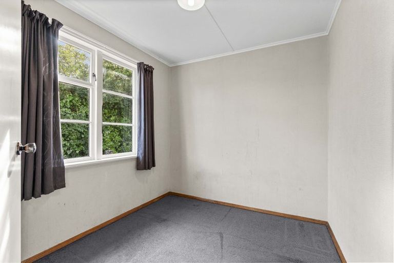 Photo of property in 18 Stamford Place, Lansdowne, Masterton, 5810