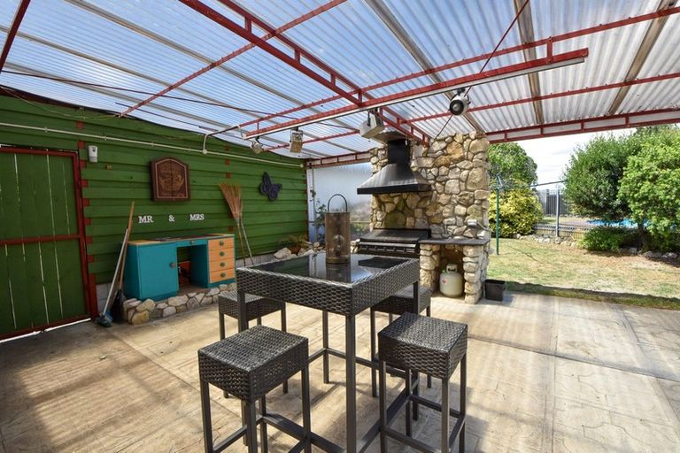 Photo of property in 485-487 High Street South, Carterton, 5713