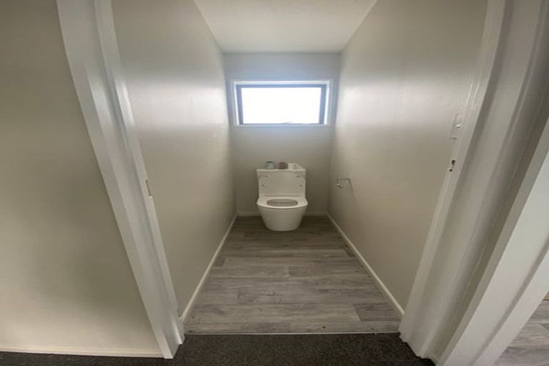 Photo of property in 1/33 Mortlake Street, Islington, Christchurch, 8042