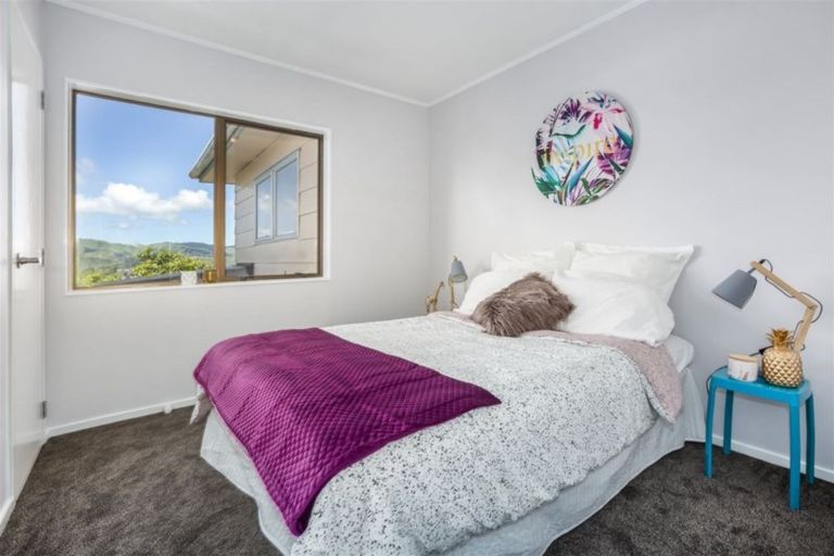 Photo of property in 29 Almora View, Ascot Park, Porirua, 5024