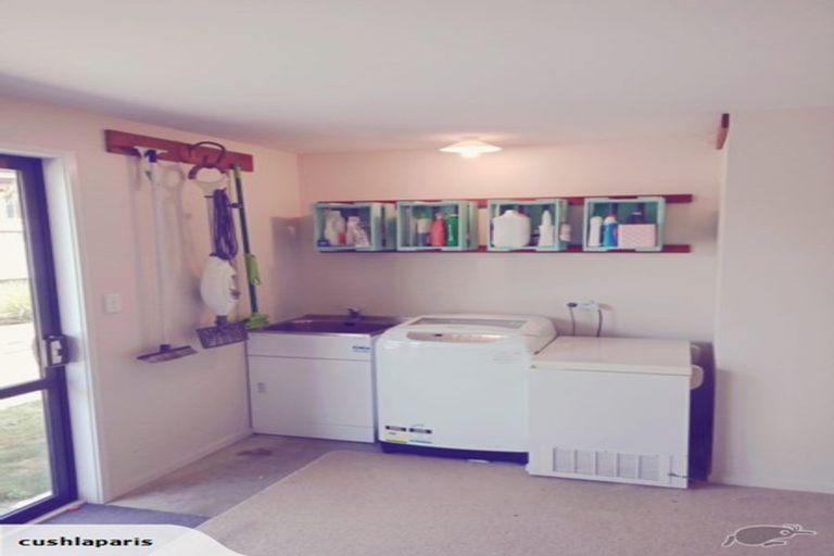 Photo of property in 6 Huetu Place, Bell Block, New Plymouth, 4312