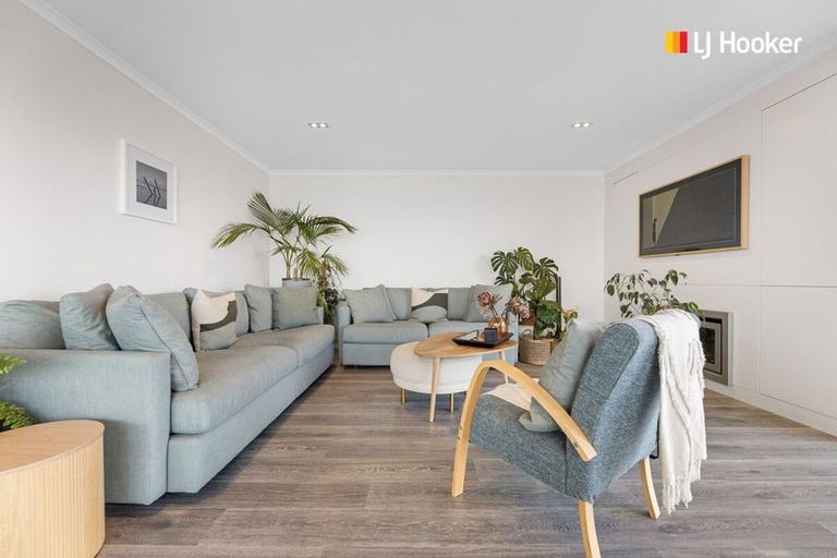 Photo of property in 63 Cliffs Road, Saint Clair, Dunedin, 9012