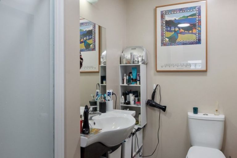 Photo of property in 2/9 Albert Street, Hamilton East, Hamilton, 3216