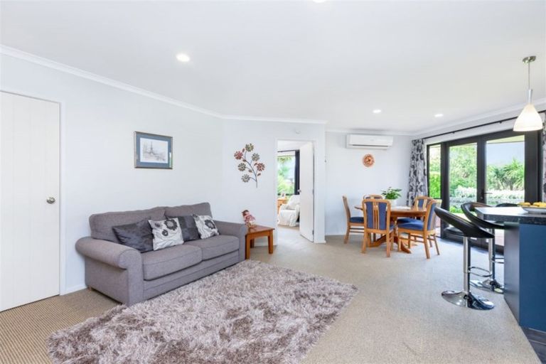 Photo of property in 56 Bramley Drive, Rototuna, Hamilton, 3210