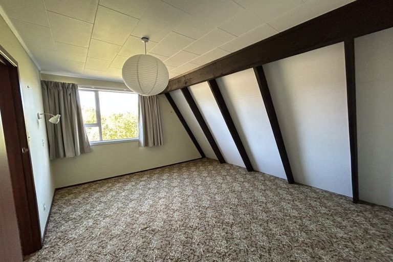 Photo of property in 11 Kowhai Drive, Wanaka, 9305