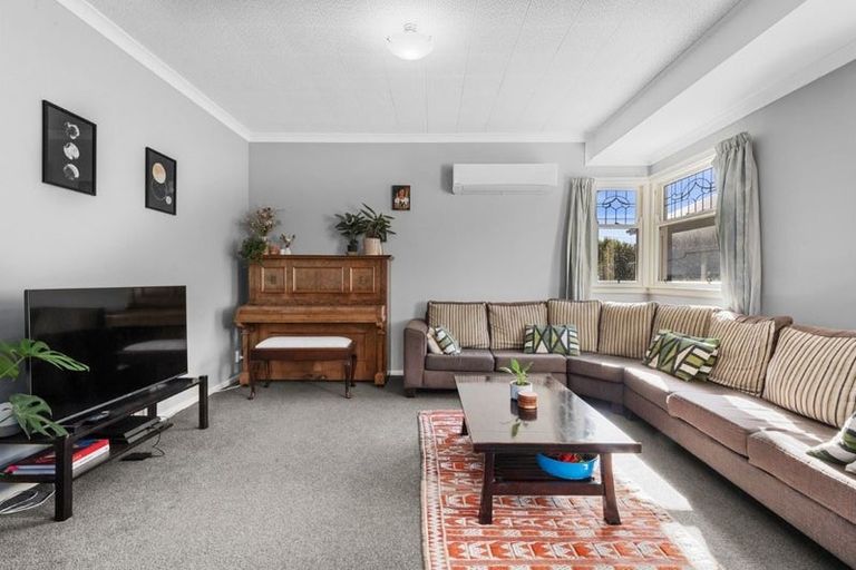 Photo of property in 6 Fairfield Avenue, Addington, Christchurch, 8024