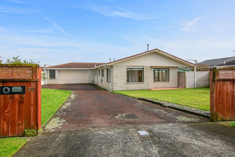 Photo of property in 50 Barrett Road, Whalers Gate, New Plymouth, 4310