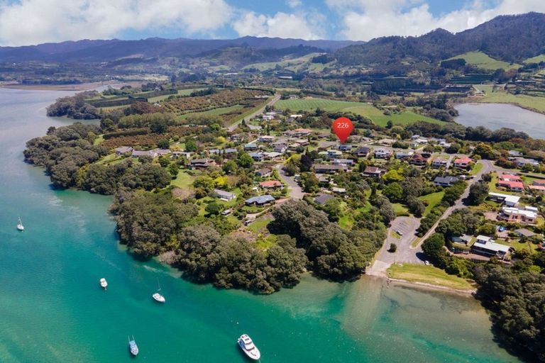 Photo of property in 226 Tanners Point Road, Tanners Point, Katikati, 3177