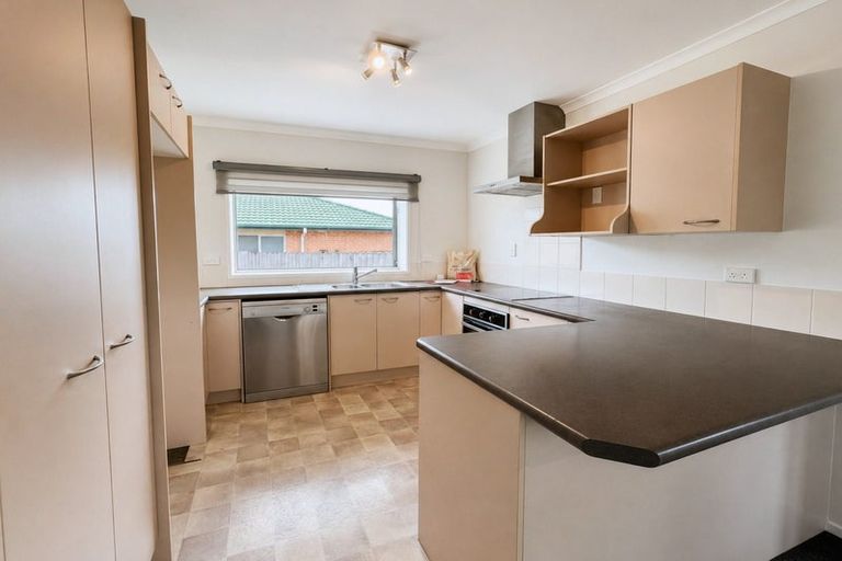 Photo of property in 48 Medvale Avenue, Flat Bush, Auckland, 2019