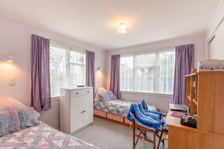 Photo of property in 44 Francis Road, Paraparaumu Beach, Paraparaumu, 5032