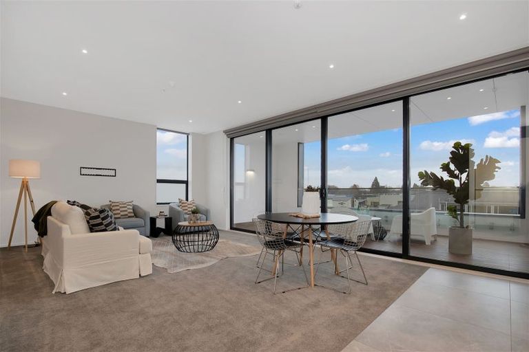 Photo of property in 202/39 High Street, Rangiora, 7400