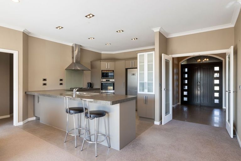 Photo of property in 20 Gibbston Close, Huntington, Hamilton, 3210