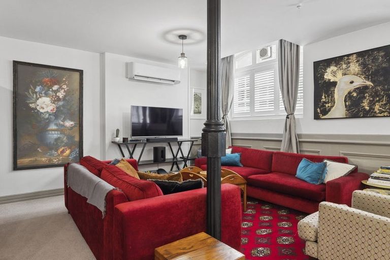 Photo of property in 31a Dowling Street, Dunedin Central, Dunedin, 9016