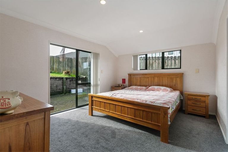Photo of property in 13 Rathmar Drive, Manurewa, Auckland, 2105