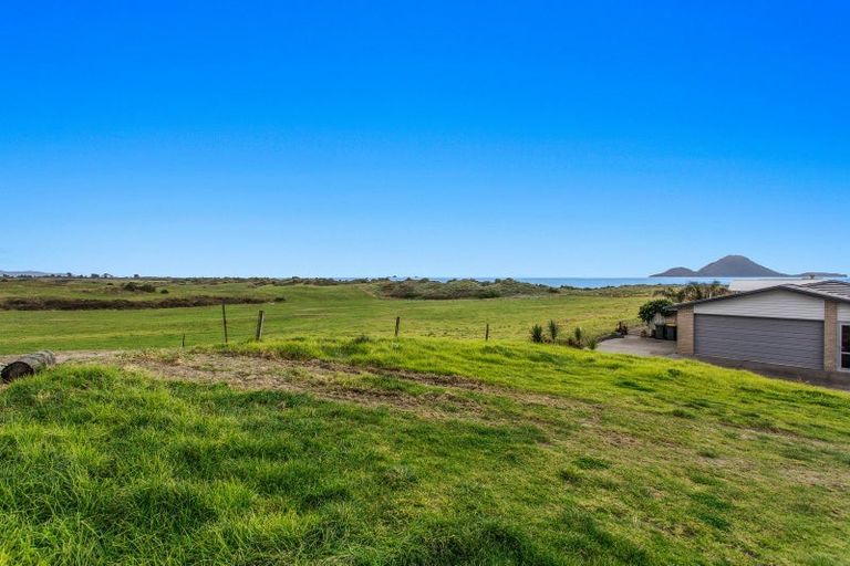 Photo of property in 49 Omega Place, Coastlands, Whakatane, 3120