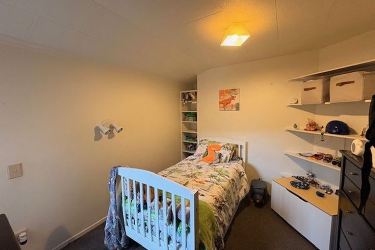 Photo of property in 86 Bay View Road, South Dunedin, Dunedin, 9012