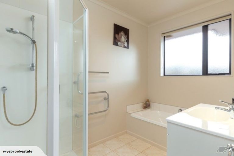 Photo of property in 6 Mckendry Street, Redwoodtown, Blenheim, 7201