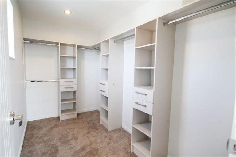 Photo of property in 1 Davey Crescent, Orewa, 0931