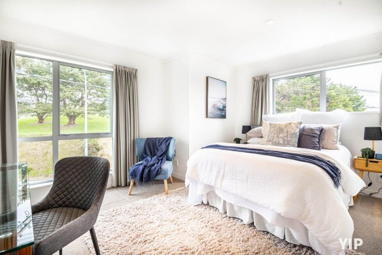 Photo of property in 10 Middleton Road, Johnsonville, Wellington, 6037