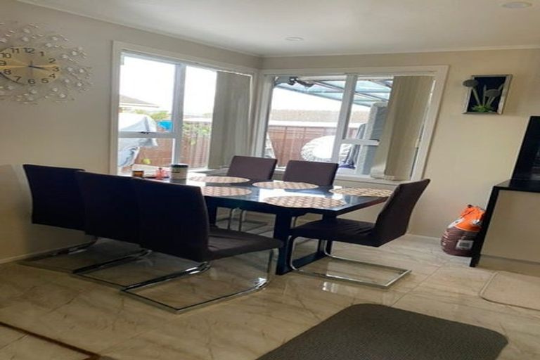 Photo of property in 51 Eastburn Street, Papakura, 2110